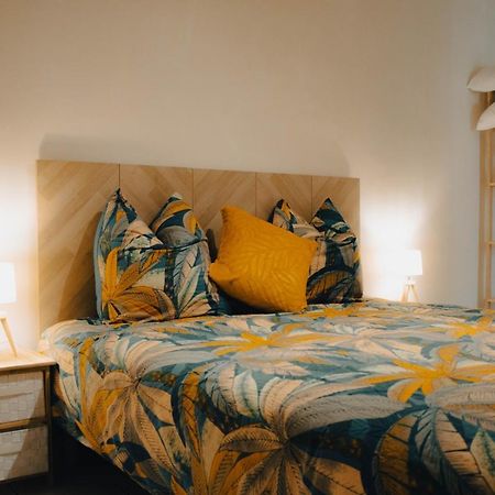 Superbe Appartement 32M2 Quartier Calme 800M Des Arenes Nîmes Buitenkant foto